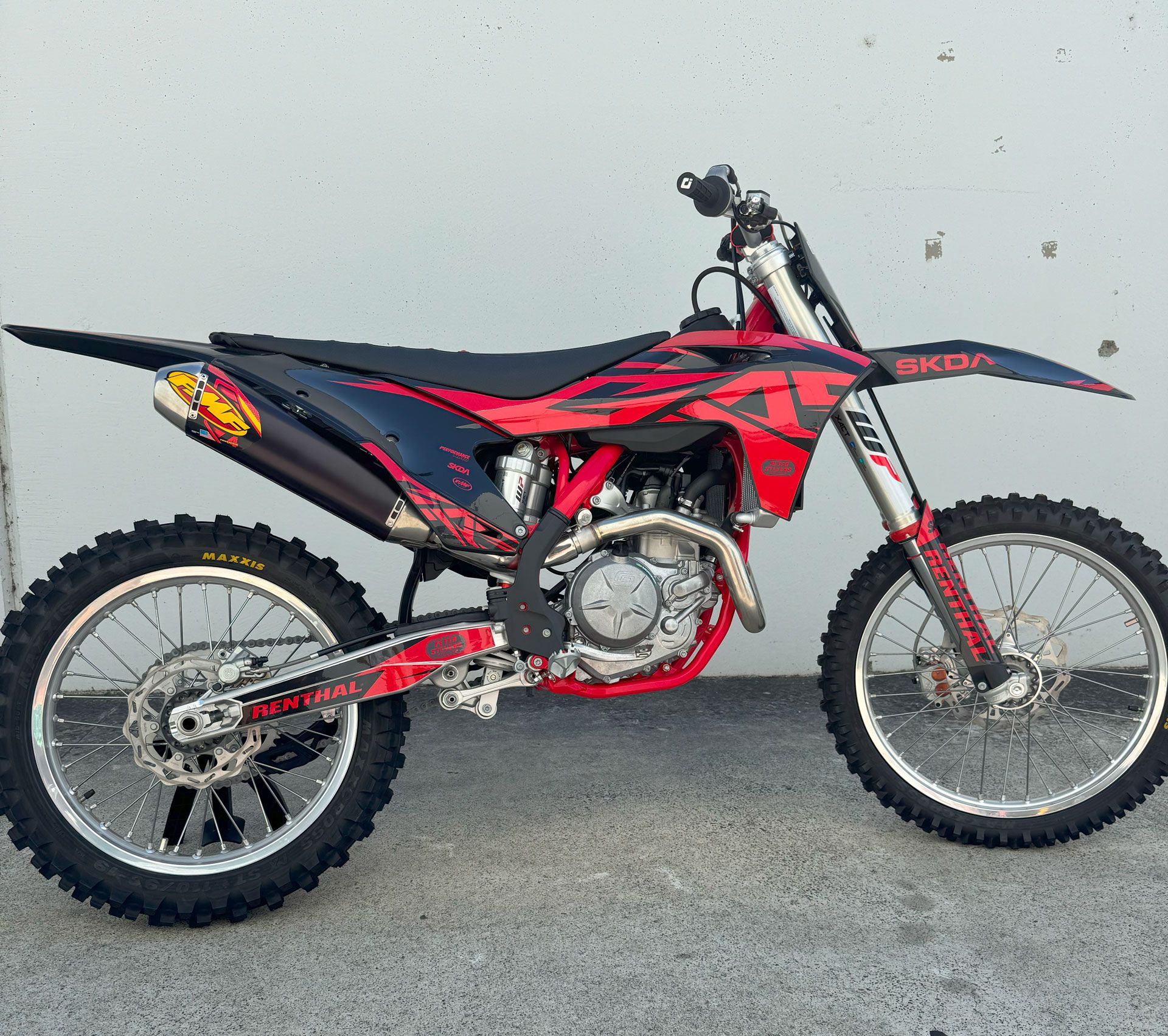 GasGas MC450F – Blackout